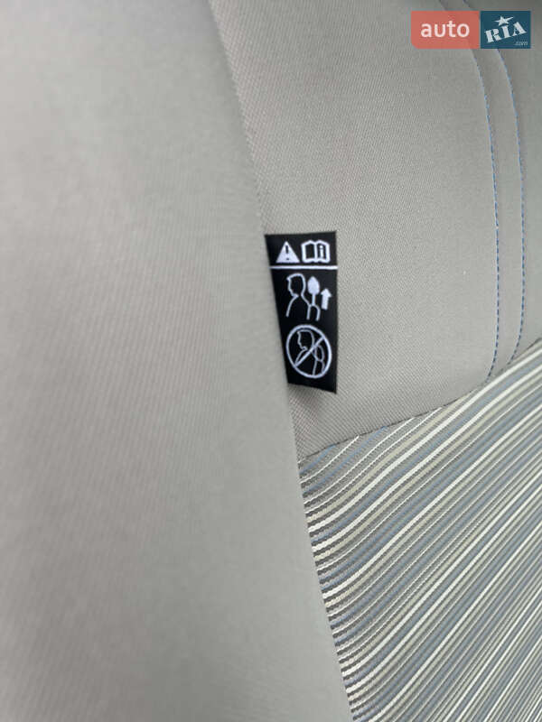 Хэтчбек Nissan Leaf 2021 в Бродах фото 29 Хэтчбек Nissan Leaf 2021 в Бродах