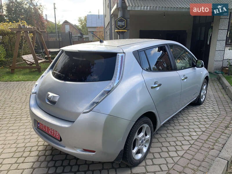 Хэтчбек Nissan Leaf 2012 в Львове фото 9 Хэтчбек Nissan Leaf 2012 в Львове