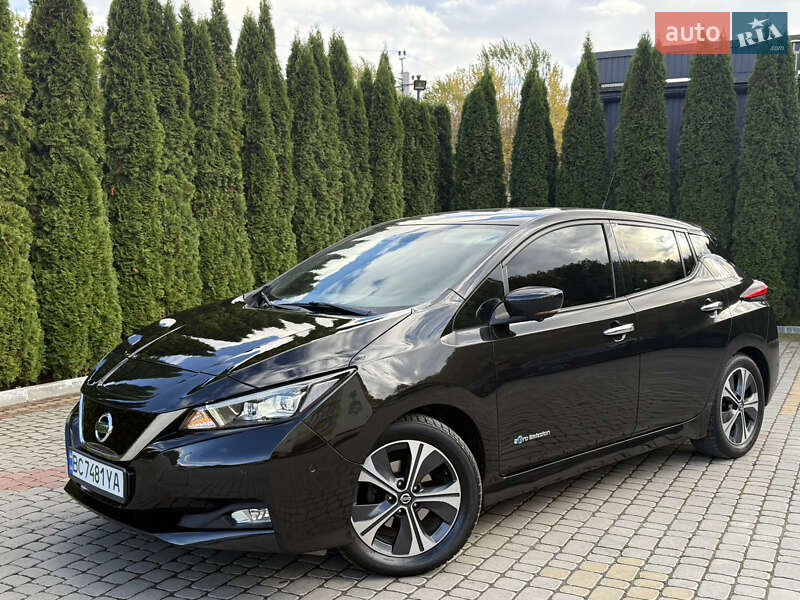Хэтчбек Nissan Leaf 2018 в Трускавце