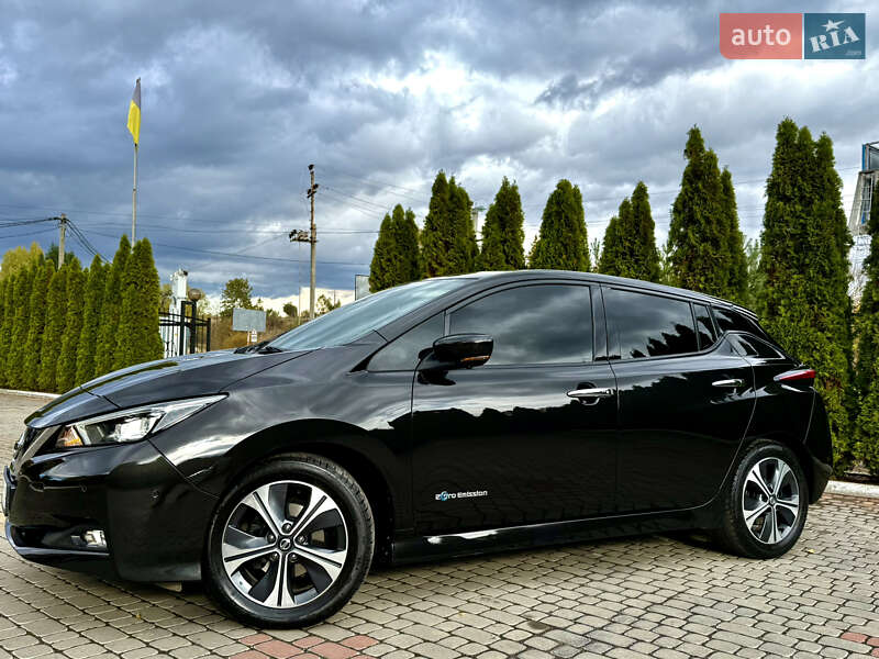 Хэтчбек Nissan Leaf 2018 в Трускавце