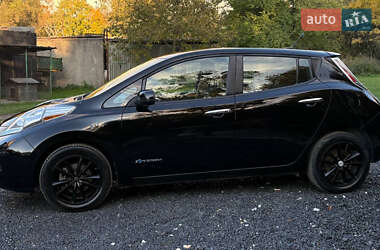 Хетчбек Nissan Leaf 2013 в Миколаєві