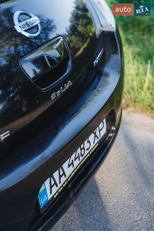 Хэтчбек Nissan Leaf 2015 в Киеве фото 14 Хэтчбек Nissan Leaf 2015 в Киеве