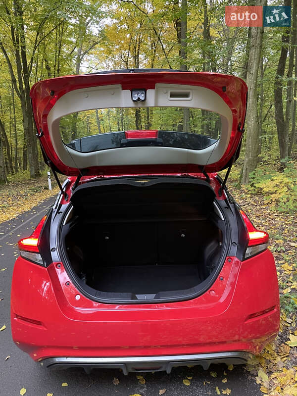 Хетчбек Nissan Leaf 2022 в Луцьку фото 12 Хетчбек Nissan Leaf 2022 в Луцьку