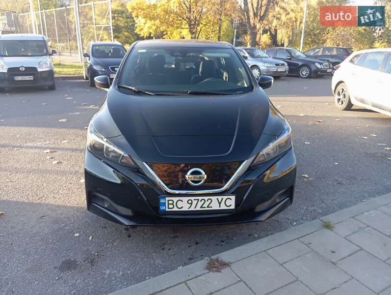 Хэтчбек Nissan Leaf 2020 в Львове фото 2 Хэтчбек Nissan Leaf 2020 в Львове