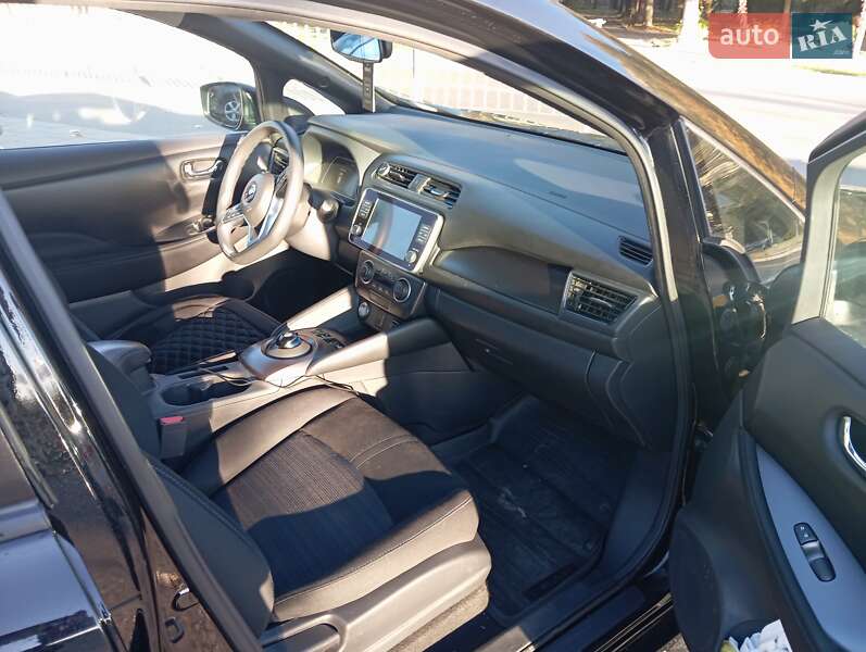 Хэтчбек Nissan Leaf 2020 в Львове фото 7 Хэтчбек Nissan Leaf 2020 в Львове