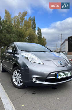 Хетчбек Nissan Leaf 2017 в Одесі