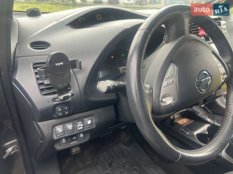 Хетчбек Nissan Leaf 2014 в Житомирі