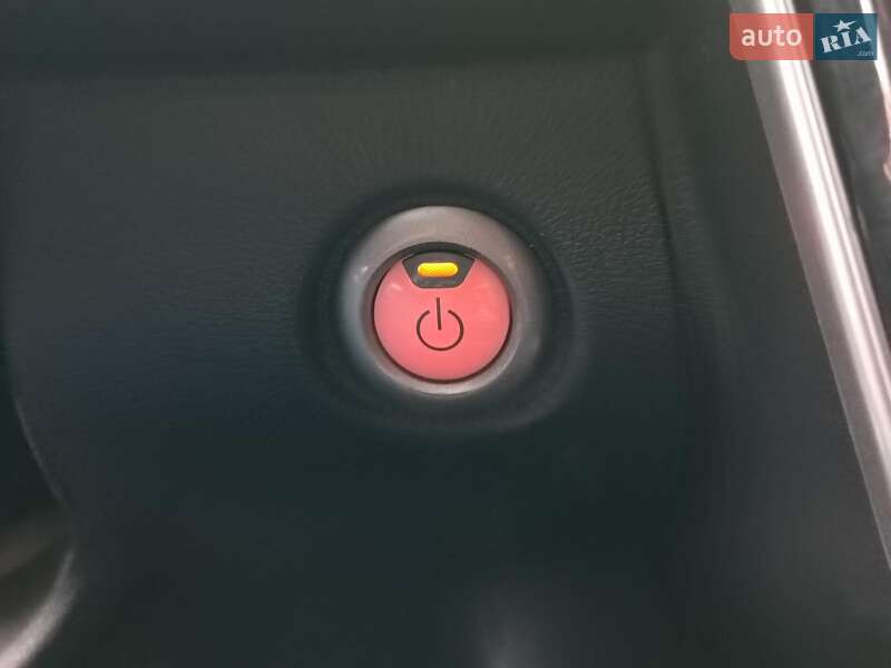 Хетчбек Nissan Leaf 2016 в Харкові