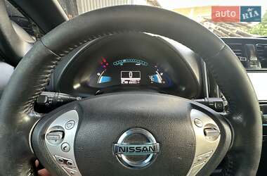 Хэтчбек Nissan Leaf 2013 в Каменец-Подольском