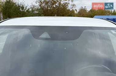Хэтчбек Nissan Leaf 2020 в 