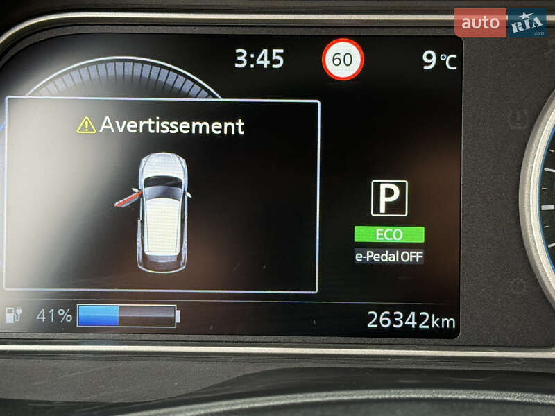 Хетчбек Nissan Leaf 2020 в Дубні