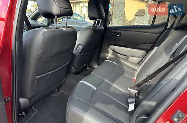 Хэтчбек Nissan Leaf 2018 в 