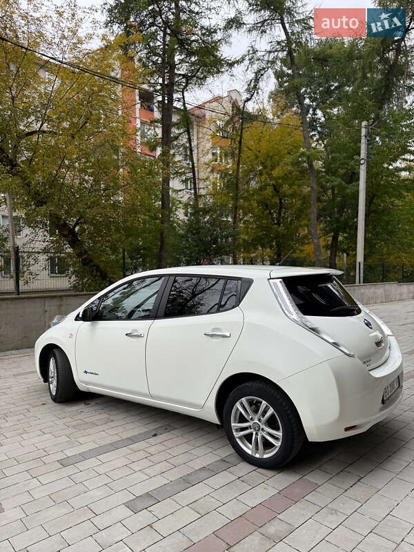 Хэтчбек Nissan Leaf 2014 в Тернополе