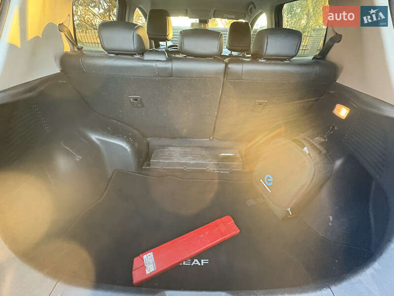 Хэтчбек Nissan Leaf 2014 в Луцке фото 18 Хэтчбек Nissan Leaf 2014 в Луцке