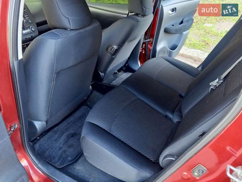 Хэтчбек Nissan Leaf 2013 в Белгороде-Днестровском фото 53 Хэтчбек Nissan Leaf 2013 в Белгороде-Днестровском