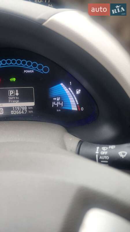 Хетчбек Nissan Leaf 2012 в Нововолинську фото 14 Хетчбек Nissan Leaf 2012 в Нововолинську