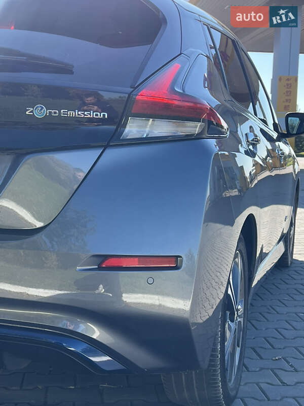 Хетчбек Nissan Leaf 2018 в Луцьку