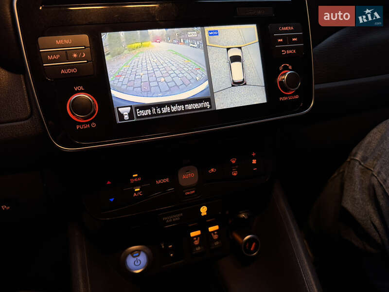 Хэтчбек Nissan Leaf 2018 в Дрогобыче