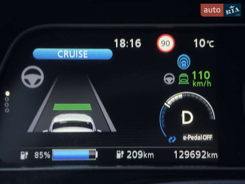 Хэтчбек Nissan Leaf 2018 в Дрогобыче