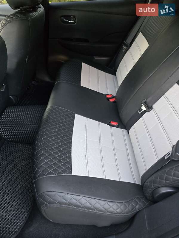 Хэтчбек Nissan Leaf 2018 в Трускавце