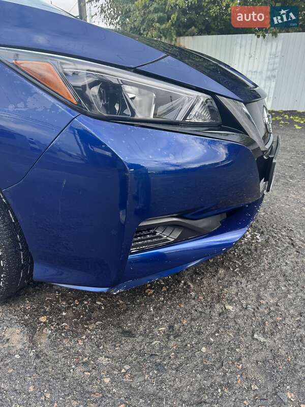Хэтчбек Nissan Leaf 2020 в Киеве