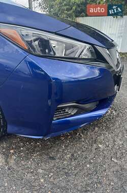 Хэтчбек Nissan Leaf 2020 в 