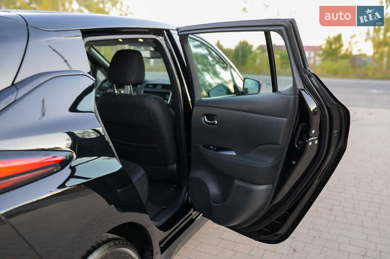Хэтчбек Nissan Leaf 2023 в Турийске фото 45 Хэтчбек Nissan Leaf 2023 в Турийске