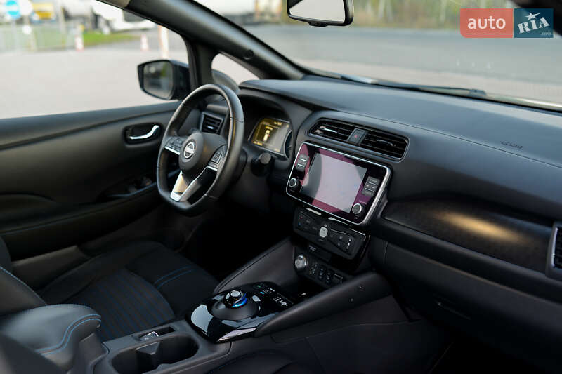 Хэтчбек Nissan Leaf 2023 в Турийске фото 48 Хэтчбек Nissan Leaf 2023 в Турийске