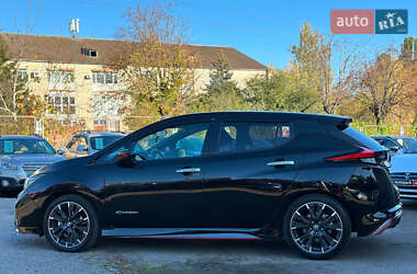 Хэтчбек Nissan Leaf 2018 в 