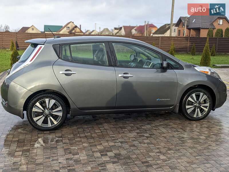 Хетчбек Nissan Leaf 2017 в Ратному фото 8 Хетчбек Nissan Leaf 2017 в Ратному