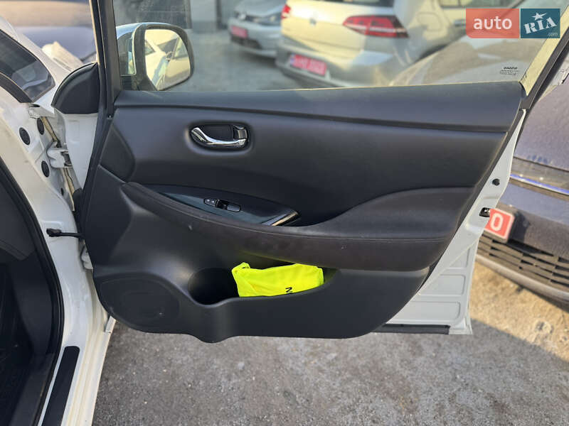 Хэтчбек Nissan Leaf 2013 в Ровно фото 19 Хэтчбек Nissan Leaf 2013 в Ровно