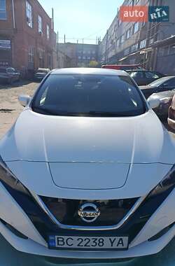 Хетчбек Nissan Leaf 2018 в Львові