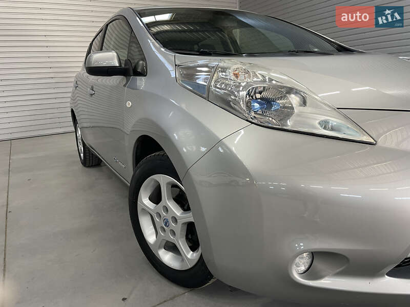 Хэтчбек Nissan Leaf 2013 в Стрые фото 20 Хэтчбек Nissan Leaf 2013 в Стрые