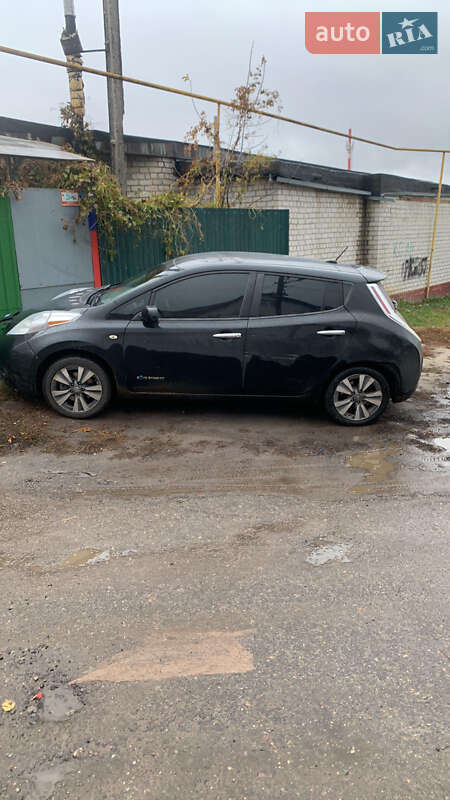 Хэтчбек Nissan Leaf 2015 в Харькове фото 4 Хэтчбек Nissan Leaf 2015 в Харькове