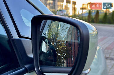 Хэтчбек Nissan Leaf 2018 в 