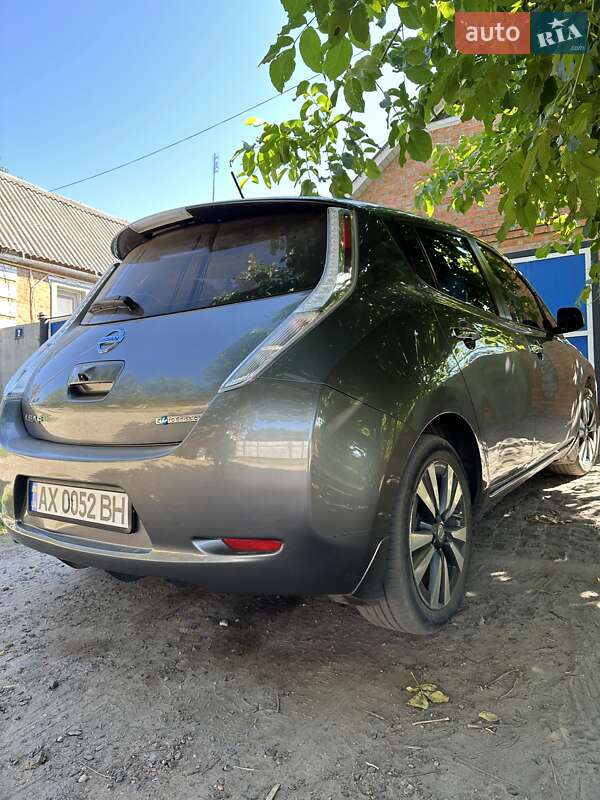 Хэтчбек Nissan Leaf 2014 в Харькове фото 3 Хэтчбек Nissan Leaf 2014 в Харькове
