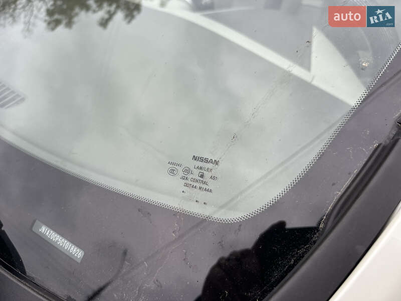 Хетчбек Nissan Leaf 2012 в Вінниці