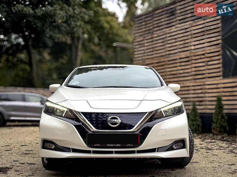 Хетчбек Nissan Leaf 2021 в Бродах