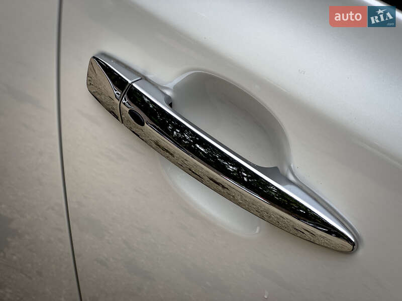 Хетчбек Nissan Leaf 2021 в Бродах