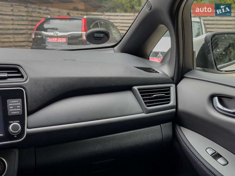 Хетчбек Nissan Leaf 2021 в Бродах