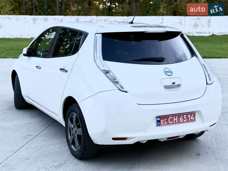 Хэтчбек Nissan Leaf 2014 в Луцке