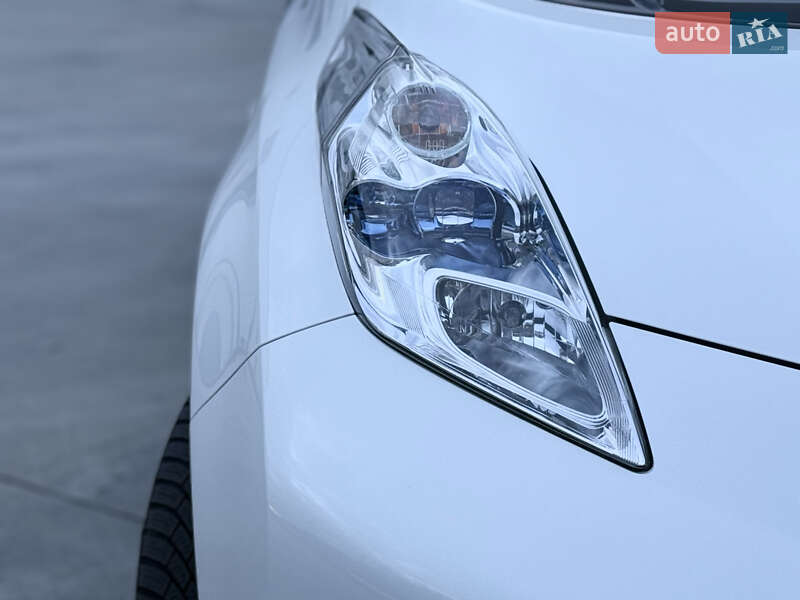 Хэтчбек Nissan Leaf 2014 в Луцке
