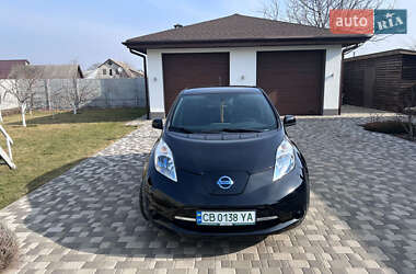 Хэтчбек Nissan Leaf 2013 в Чернигове