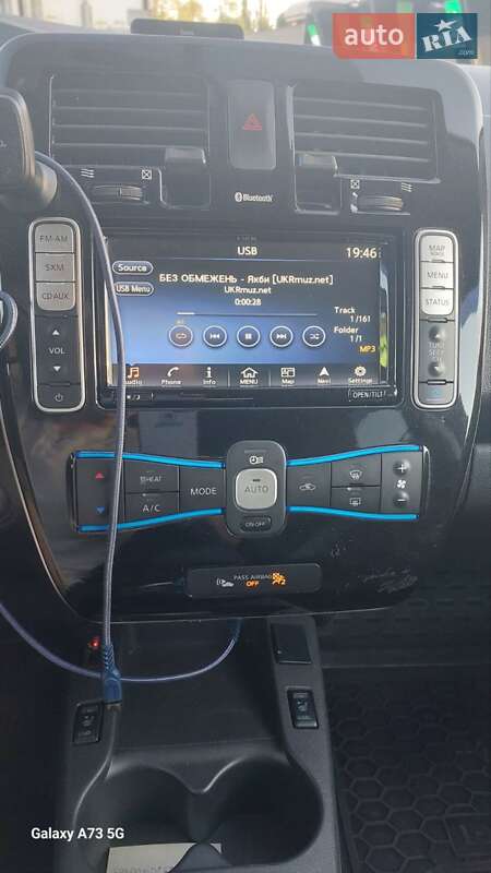 Хетчбек Nissan Leaf 2016 в Одесі фото 11 Хетчбек Nissan Leaf 2016 в Одесі