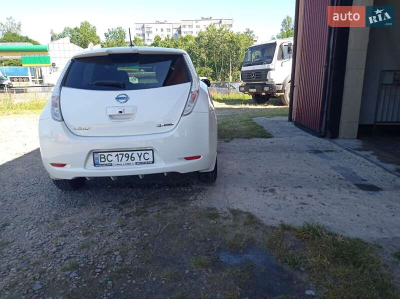 Хэтчбек Nissan Leaf 2017 в Львове фото 4 Хэтчбек Nissan Leaf 2017 в Львове