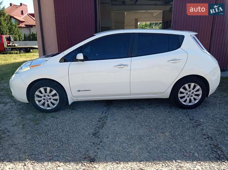 Хэтчбек Nissan Leaf 2017 в Львове фото 5 Хэтчбек Nissan Leaf 2017 в Львове