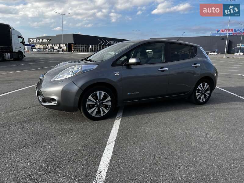 Хэтчбек Nissan Leaf 2014 в Днепре фото 5 Хэтчбек Nissan Leaf 2014 в Днепре