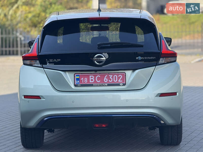 Хэтчбек Nissan Leaf 2019 в Ровно
