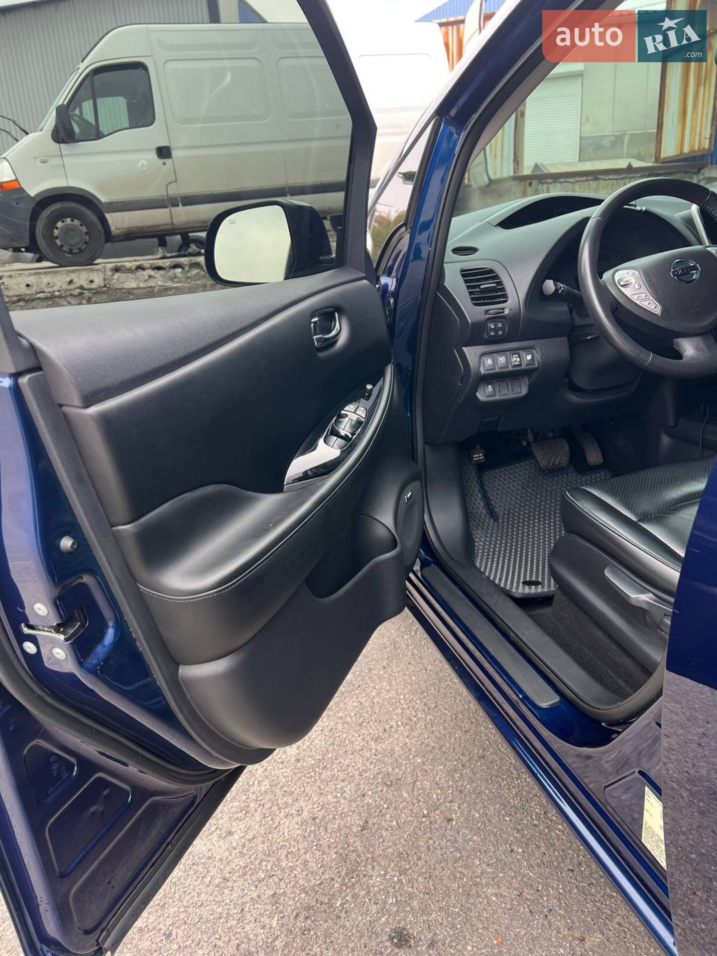 2016 Nissan Leaf - мініатюра 9