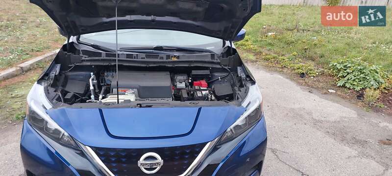 Хэтчбек Nissan Leaf 2019 в Черкассах